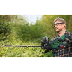 BOSCH ADVANCED HÆKKEKLIPPER 65,0 CM MED BATTERI OG LADER