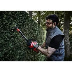 MILWAUKEE M18 FHET60-0 HÆKKEKLIPPER 60 CM UDEN BATTERI OG LADER